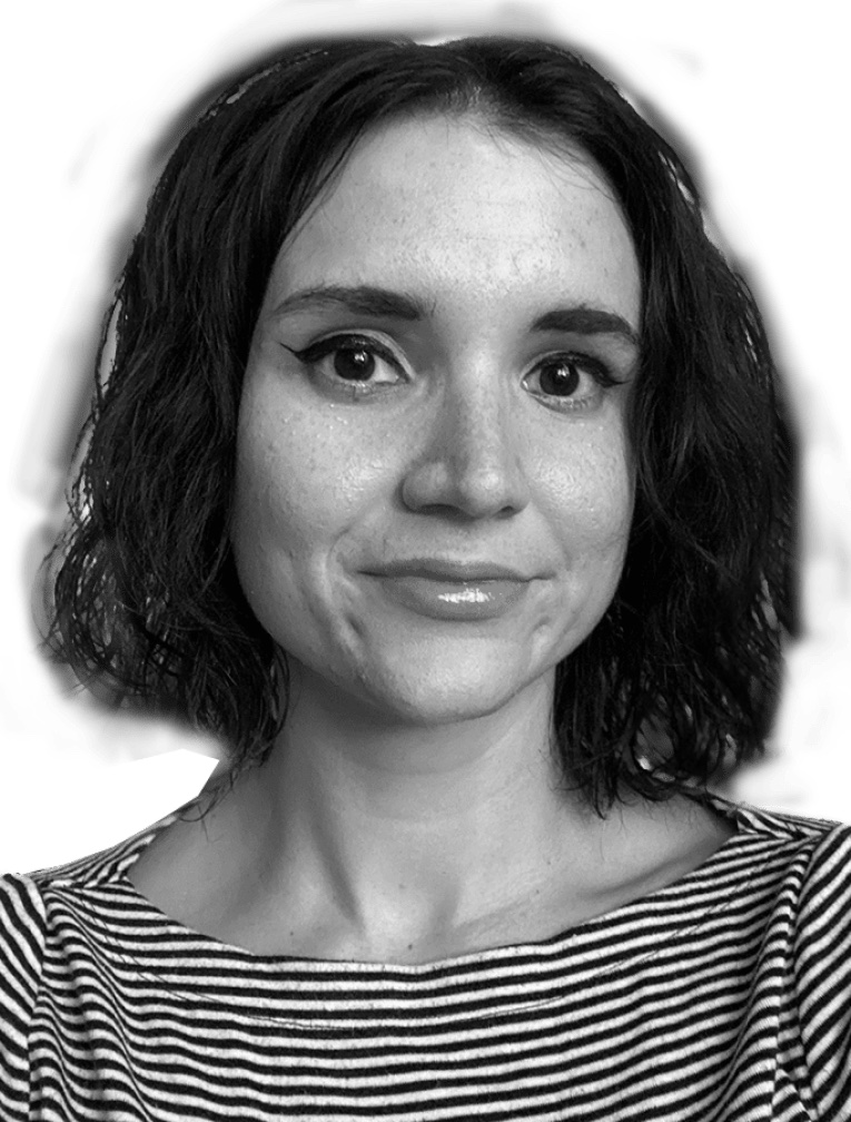 Isabel Balée headshot
